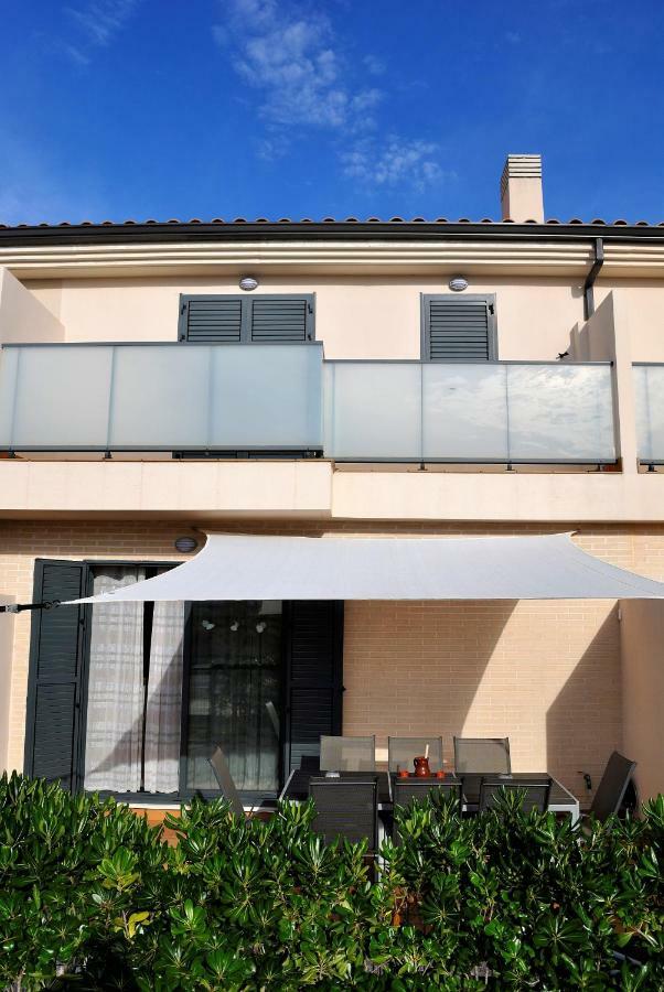 Chalet adosado de lujo para 6 personas en Golf Panorámica San Jorge  Exterior foto